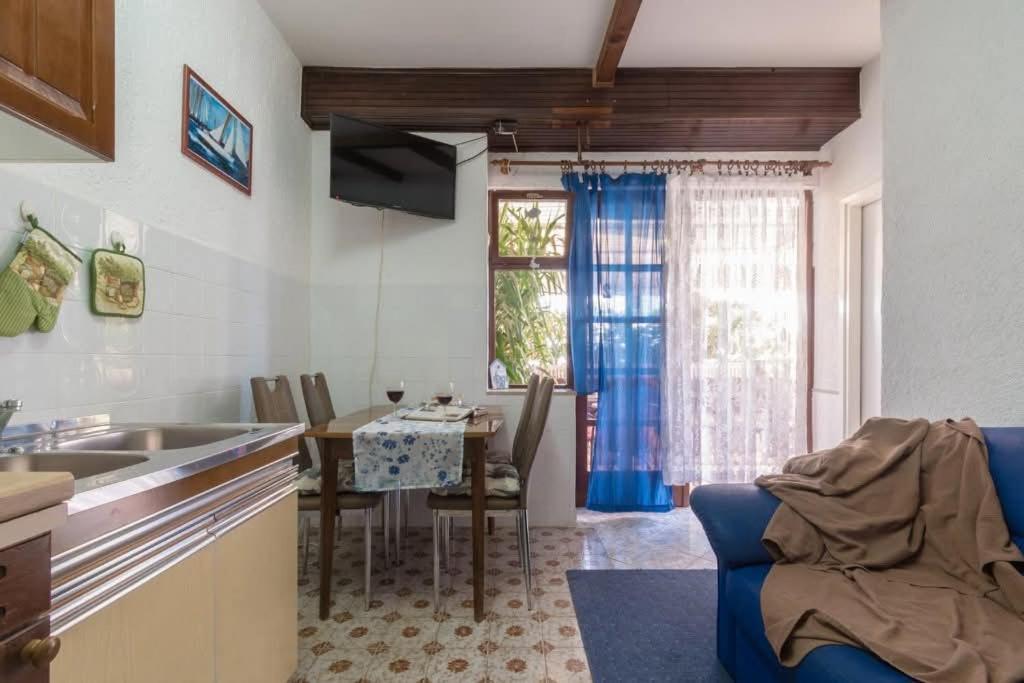 Loredana Apartments Crikvenica Værelse billede